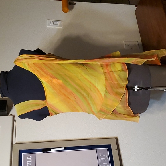 Silk Top in Citrus Colors, Sz M - Picture 11 of 16